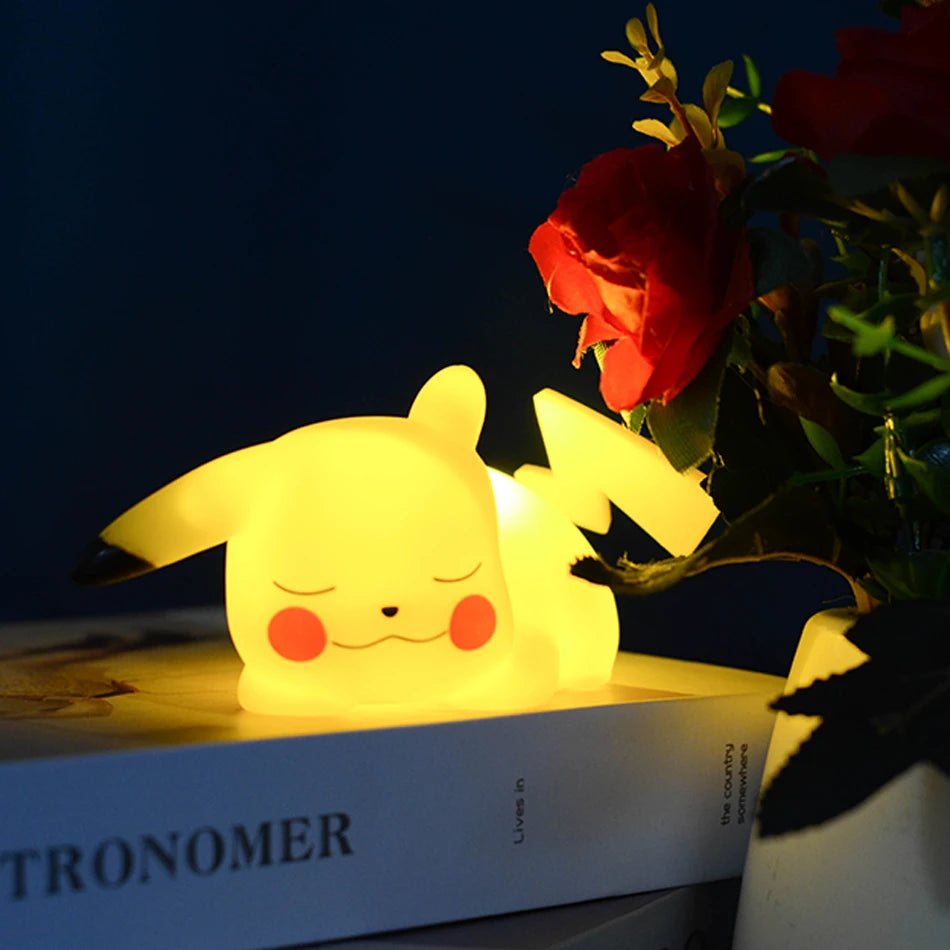 La magie de Pikachu : une lampe de chevet adorable pour des nuits enchantées !