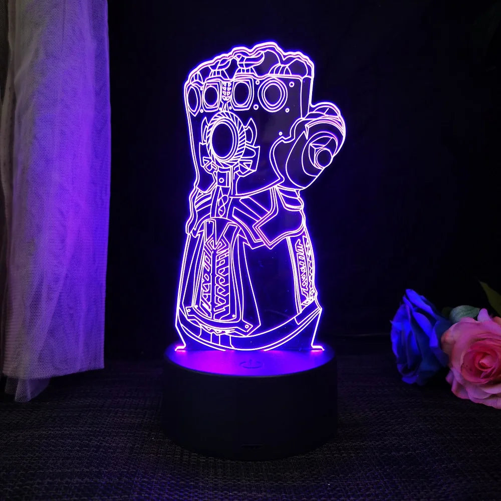 Avengers : Veilleuse 3D en acrylique, une élégante lampe de bureau LED